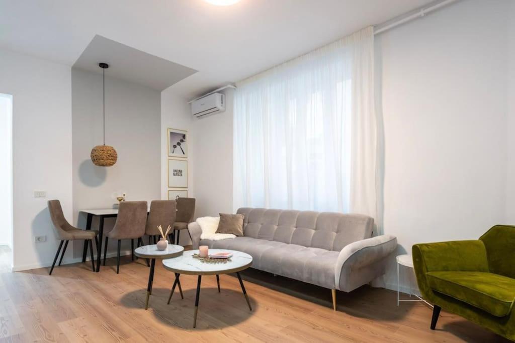 Old Town Bucharest Apartment Poiana 7 Esterno foto